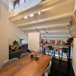 Bedok North Road (D16), Retail #612641371